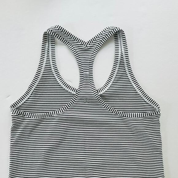 Lululemon Cool Racerback Tank Top Hyper Stripe White Black Size 10 Luon Yoga Gym - Picture 4 of 4